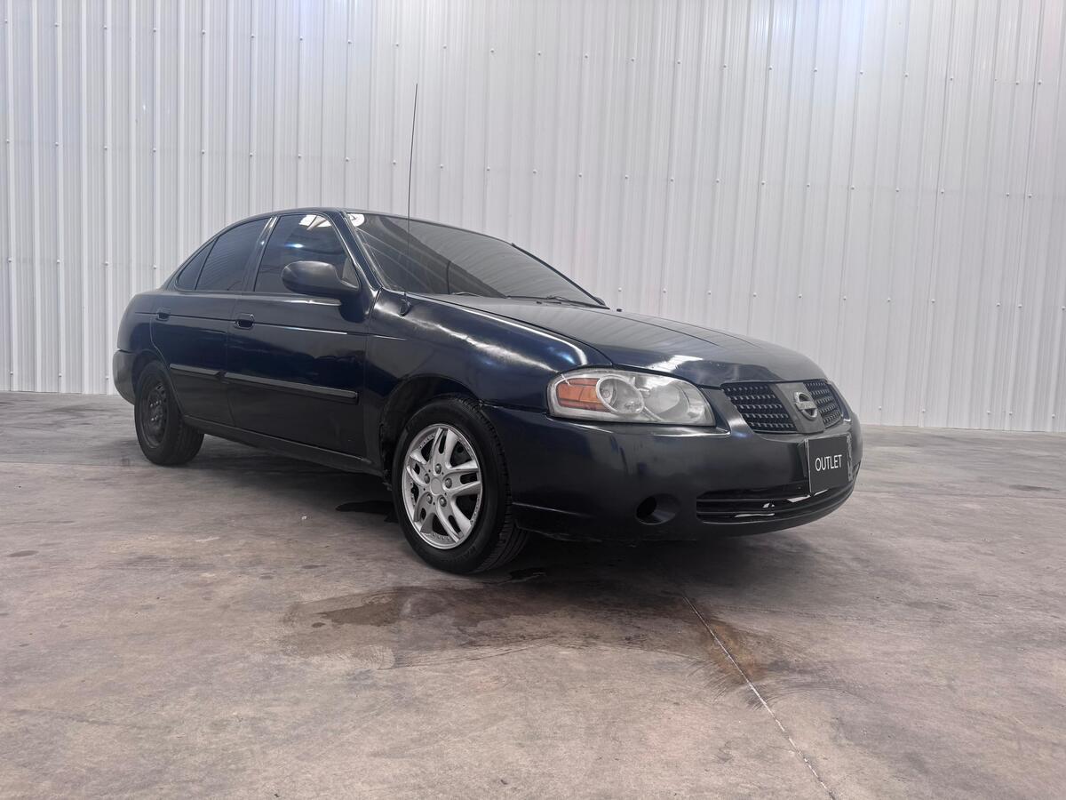 Nissan Sentra B15 1.8 At