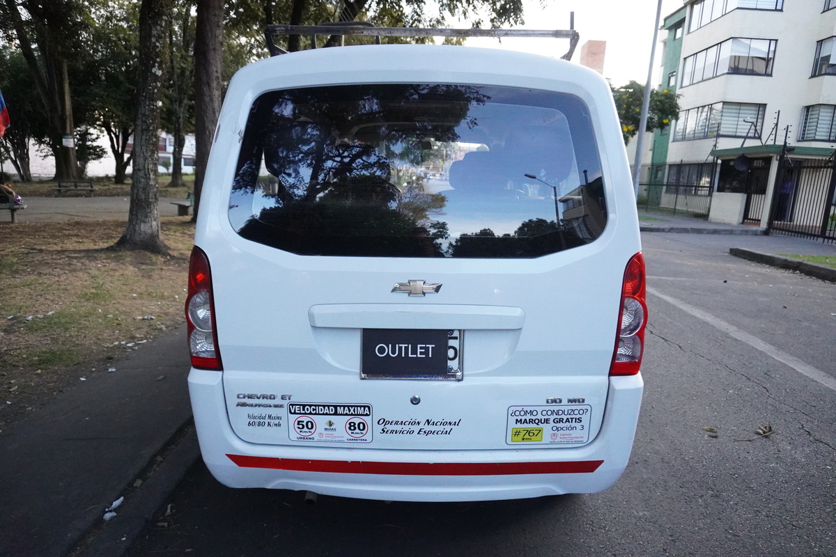 CHEVROLET VAN N300 MOVE 1.2 MT SA 7PSJ 4X2 (SERVICIO PUBLICO)