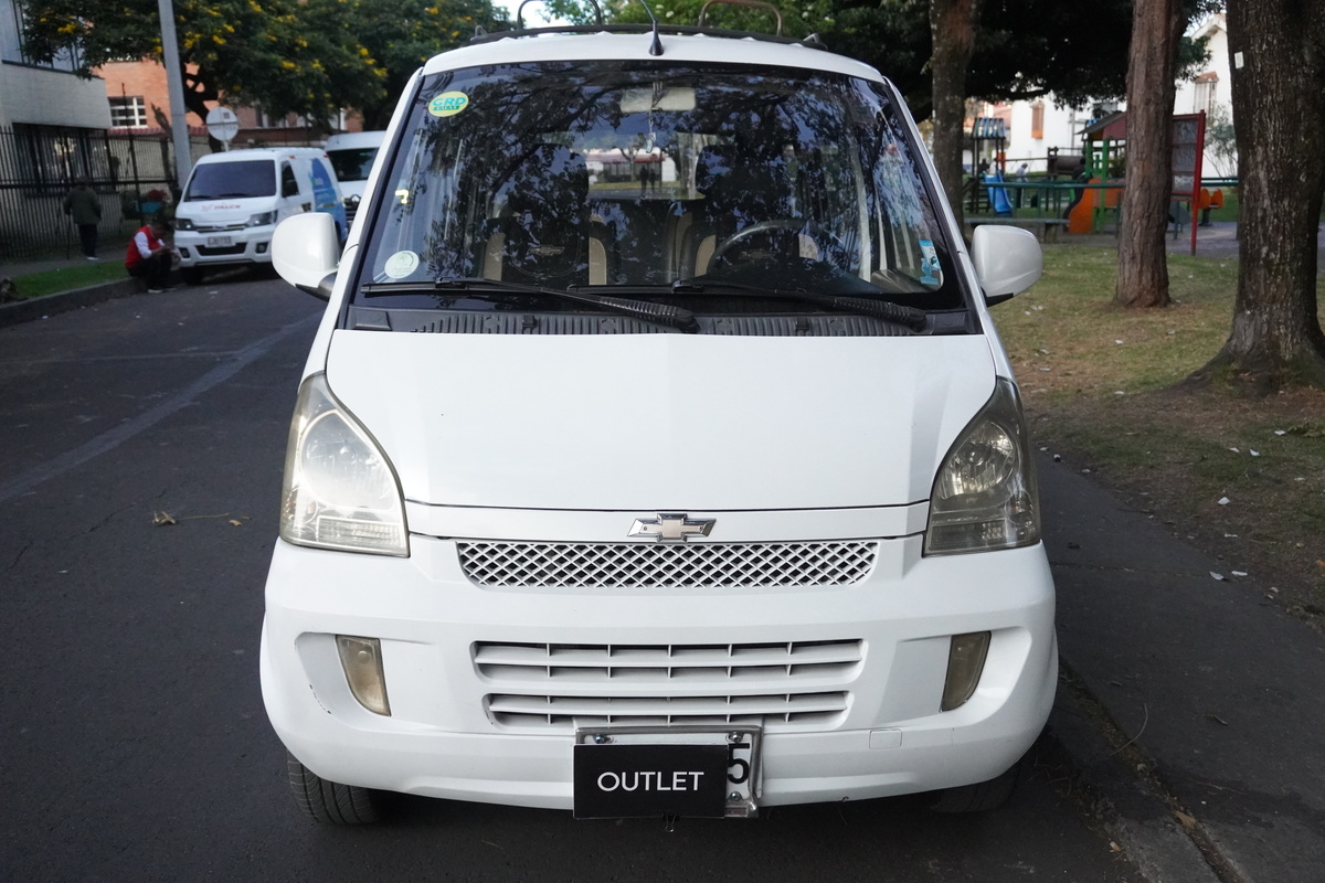 
								CHEVROLET VAN N300 MOVE 1.2 MT SA 7PSJ 4X2 (SERVICIO PUBLICO) full									