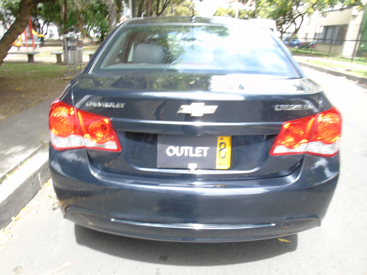 CHEVROLET CRUZE LS 1.8 AT CT TC 4P