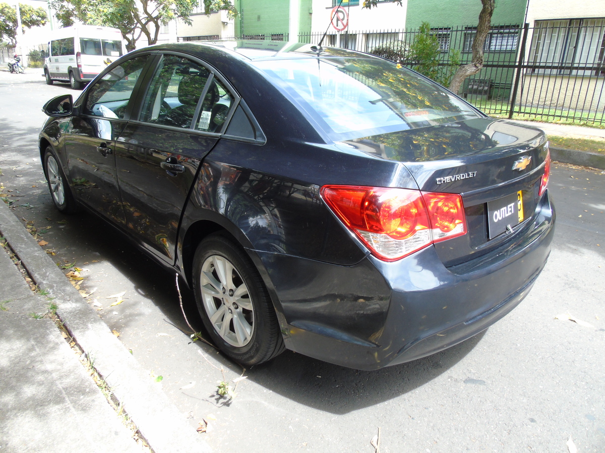 CHEVROLET CRUZE LS 1.8 AT CT TC 4P