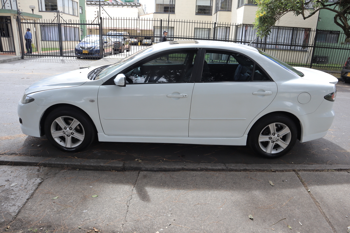 
								Mazda 6 Sedan 2.3 At Ct Tc full									