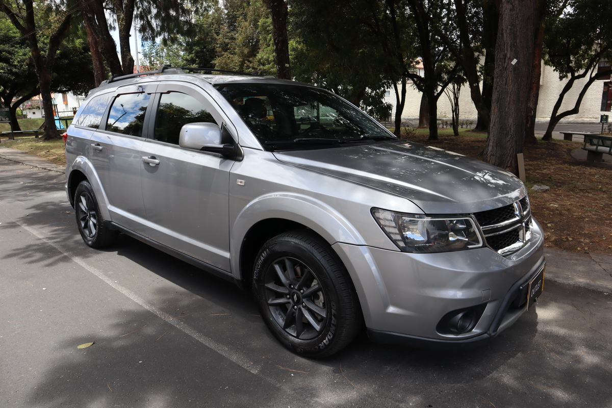 Dodge Journey Sxt 2.4 Tp 7psj 4×2