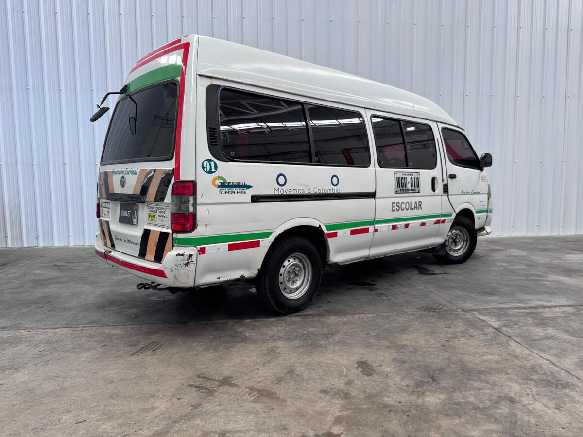 Foton View Bj6536 2.8 Mt Td 4×2 (servicio Público )