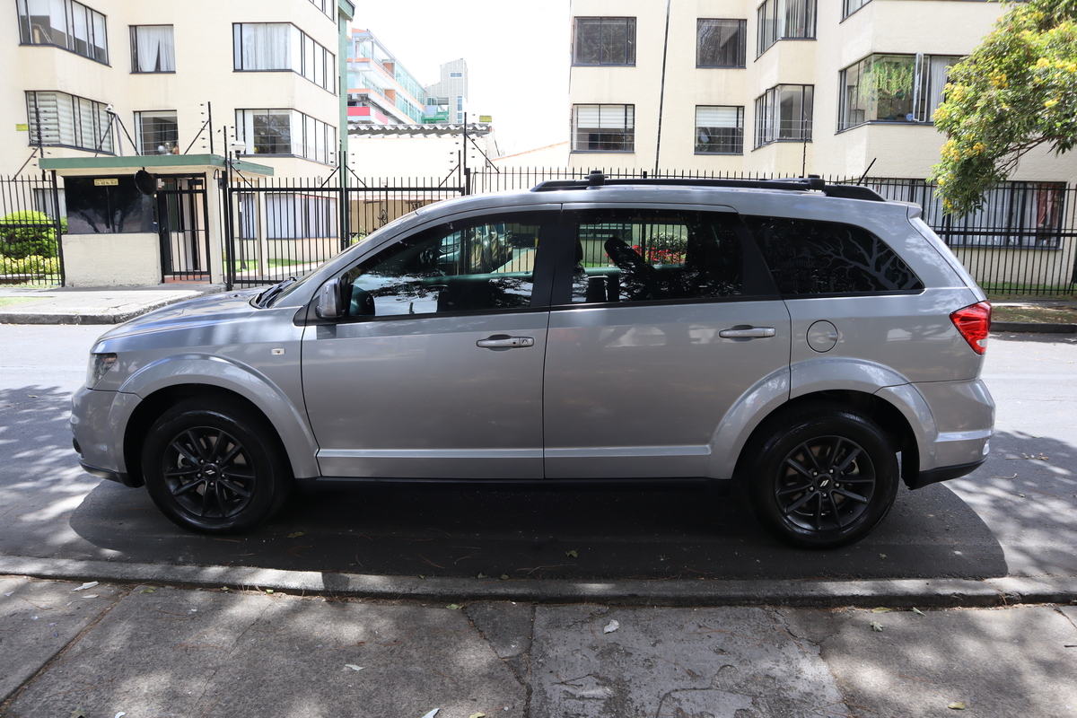 Dodge Journey Sxt 2.4 Tp 7psj 4×2