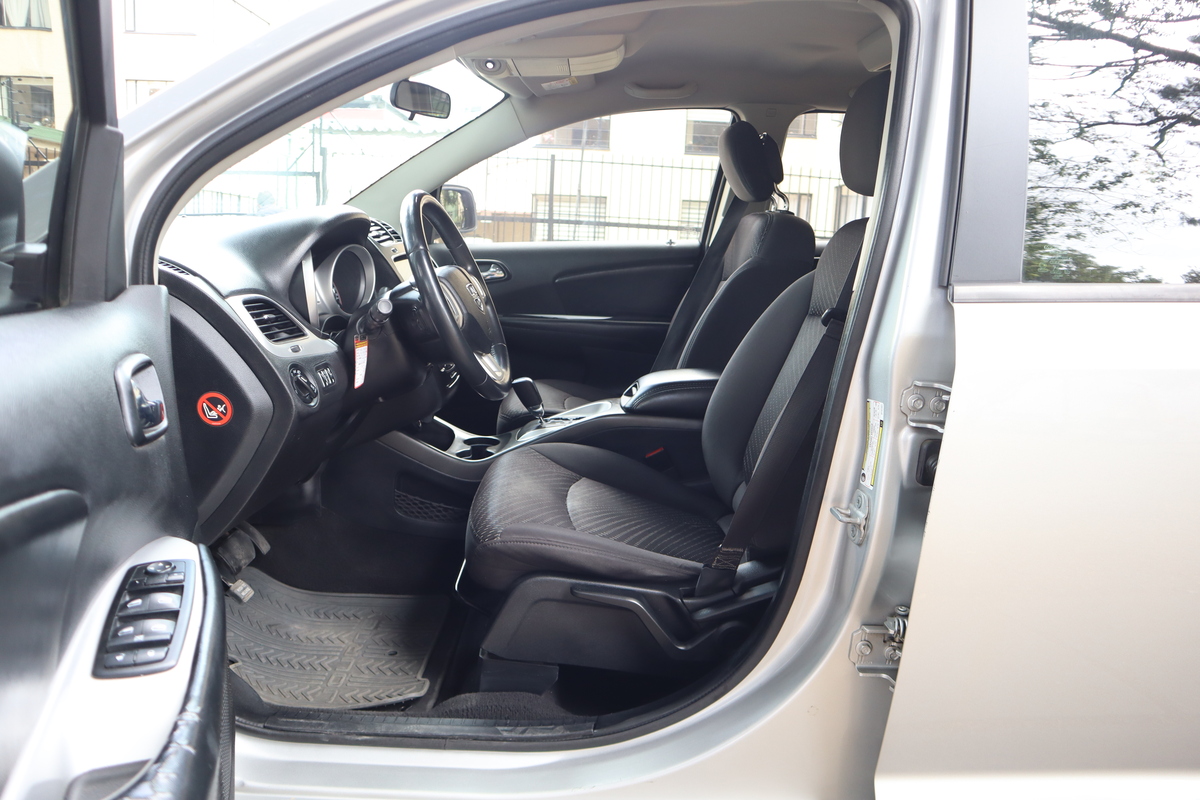 
								Dodge Journey Se 2.4 Tp 7psj 4×2 full									