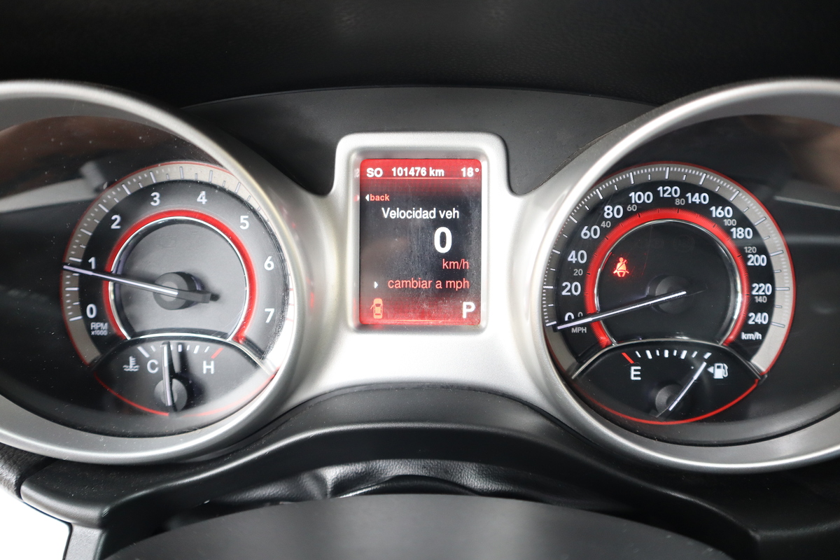 
								Dodge Journey Se 2.4 Tp 7psj 4×2 full									