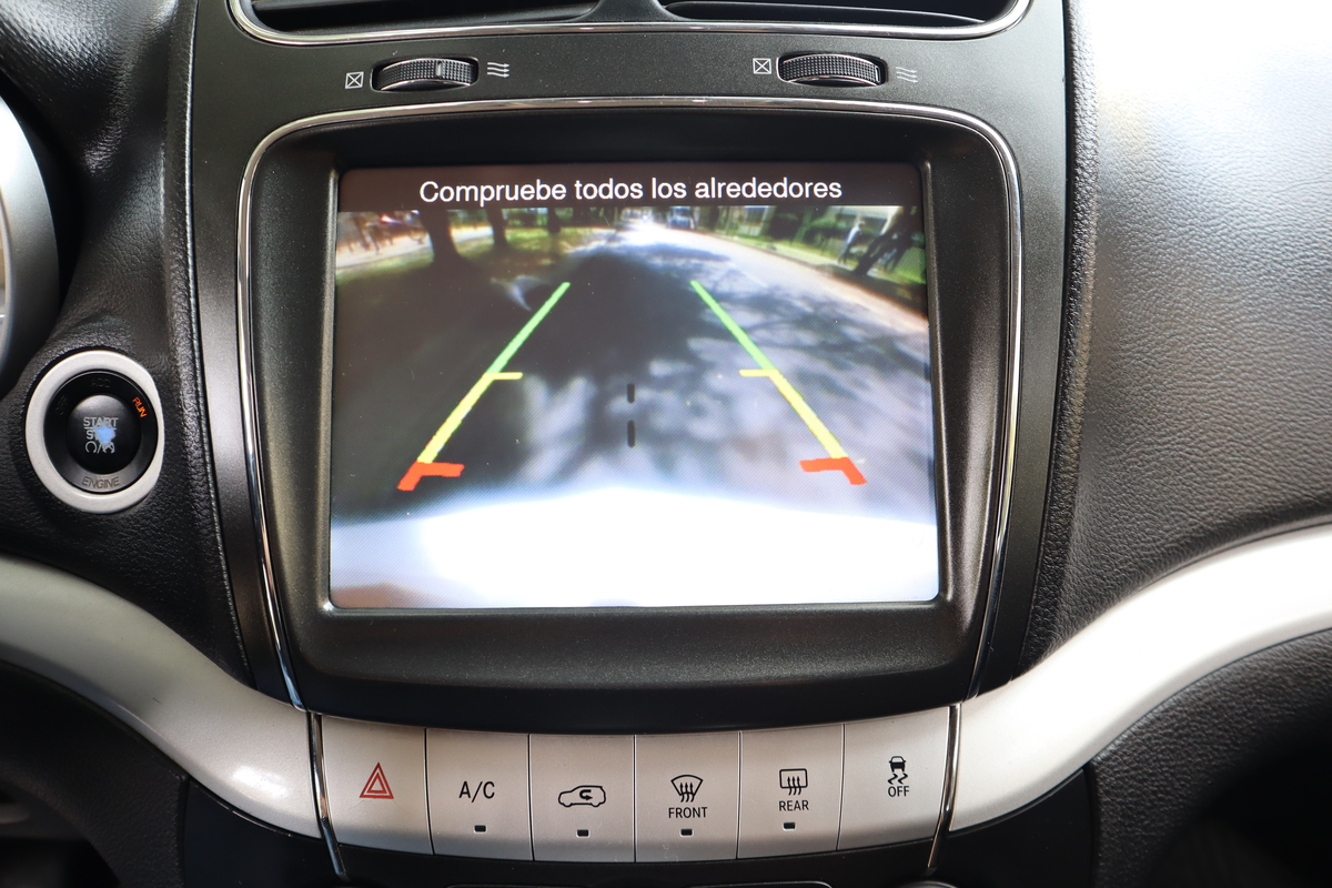 
								Dodge Journey Se 2.4 Tp 7psj 4×2 full									