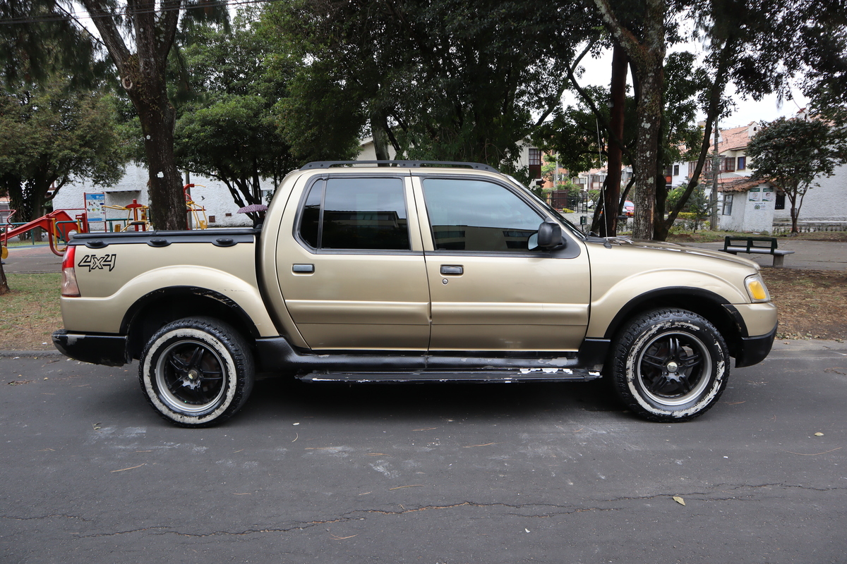 Ford Explorer Sport Trac 4.0 At 4×4