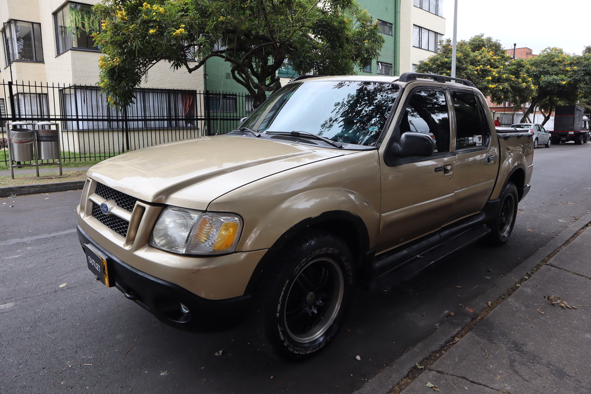 
								Ford Explorer Sport Trac 4.0 At 4×4 full									