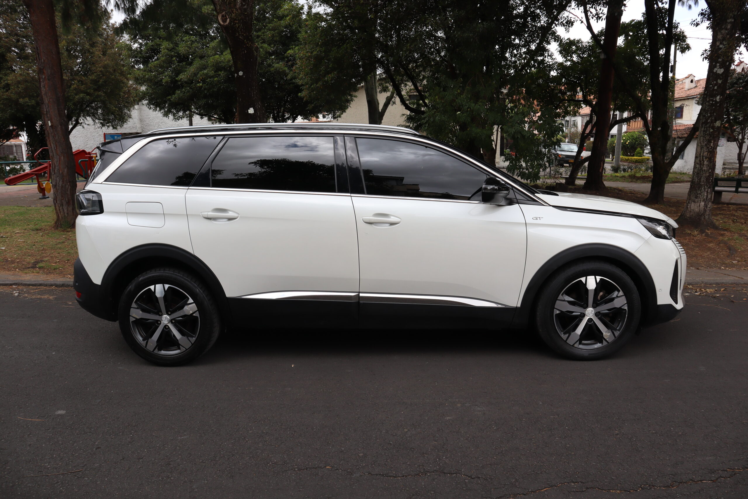 Peugeot 5008 Gt Line 1.6 Tp T Ct Tc 7psj 4×2