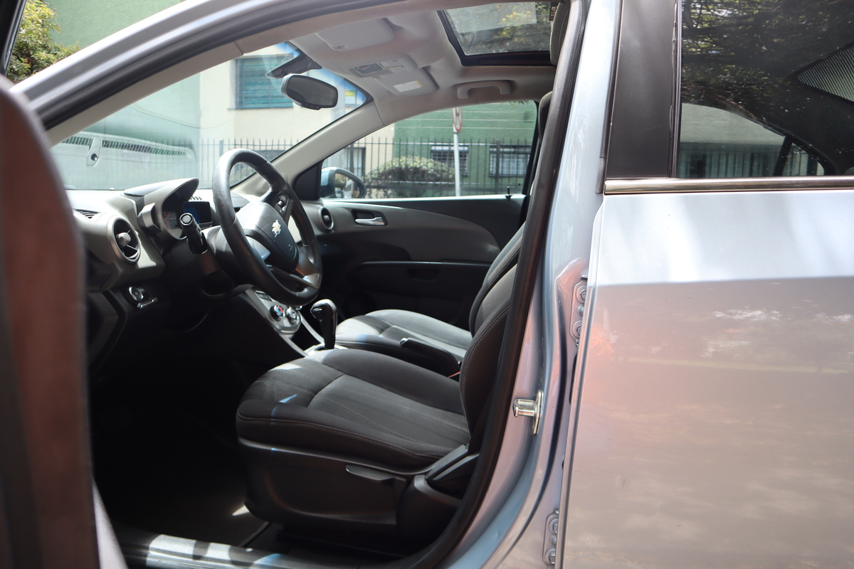 
								Chevrolet Sonic Lt 1.6 At 2ab Abs Ct full									