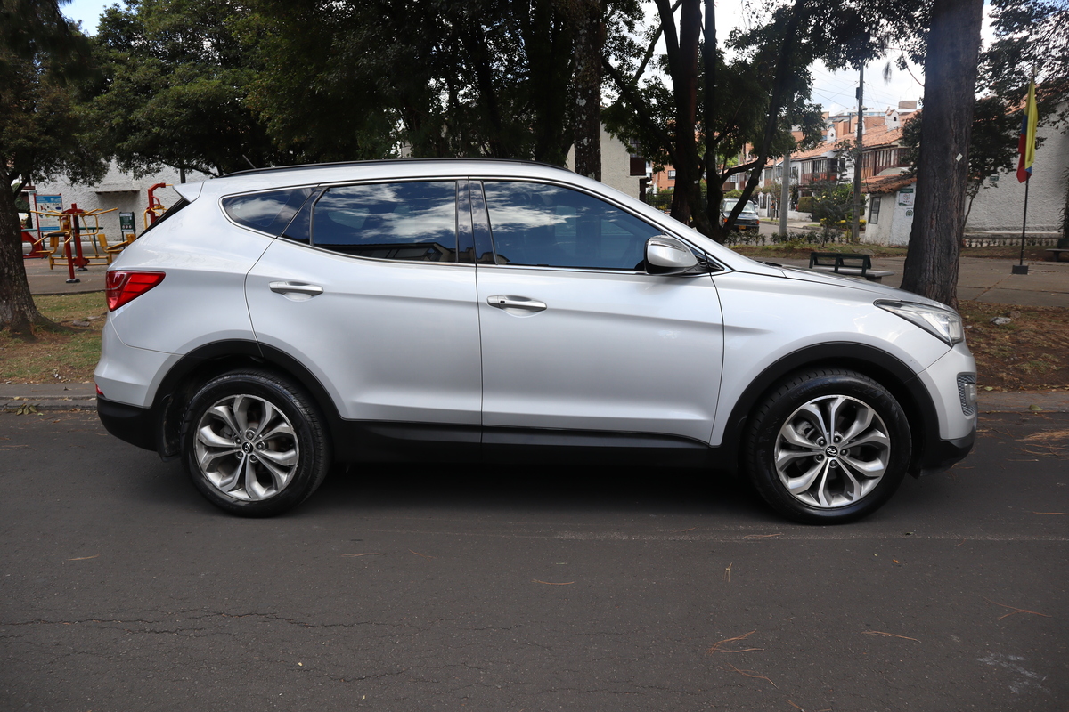 Hyundai Santa Fe Gls 3.3 Tp Ct 7psj 4×4