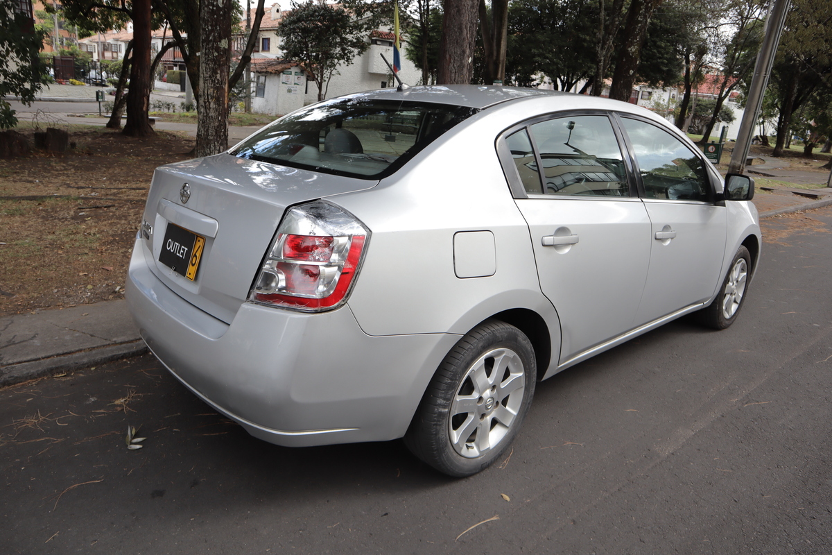Nissan Sentra 2.0 S At 2ab Abs