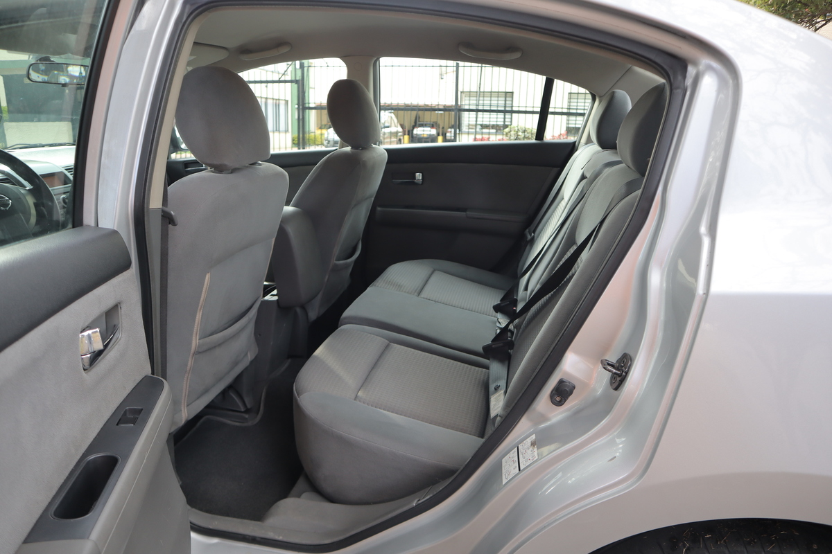 
								Nissan Sentra 2.0 S At 2ab Abs full									