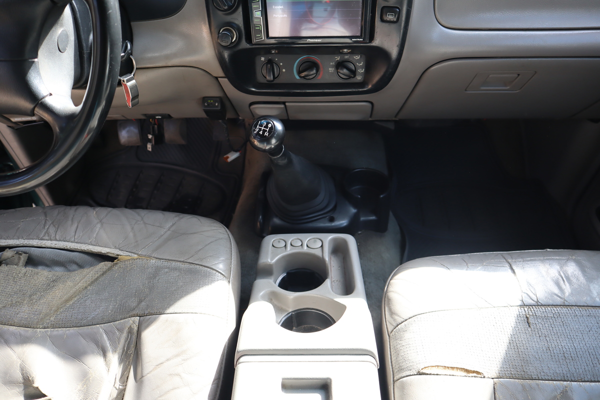 
								Ford Explorer Aventura 4.0 Mt 4×4 (gas Gasolina) full									