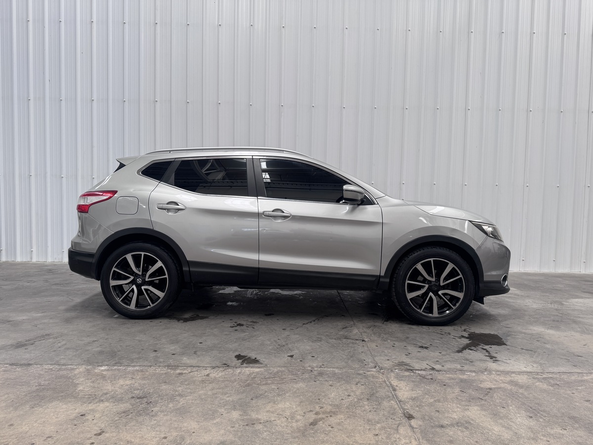 Nissan Qashqai Exclusive 2.0 Tp 6ab Abs Ct Tc 4×4