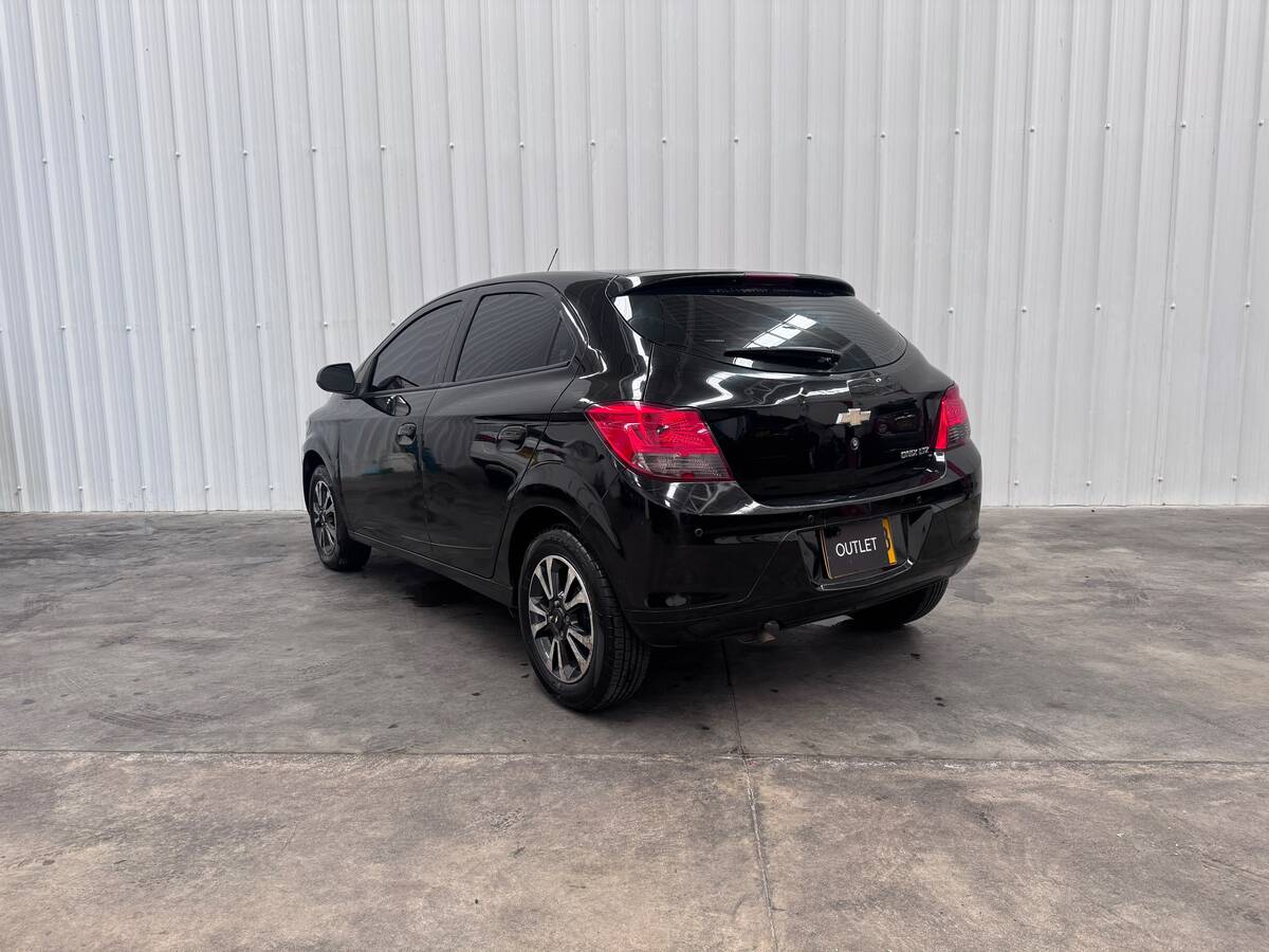 Chevrolet Onix LTZ 1.4 TP 2AB ABS 5P