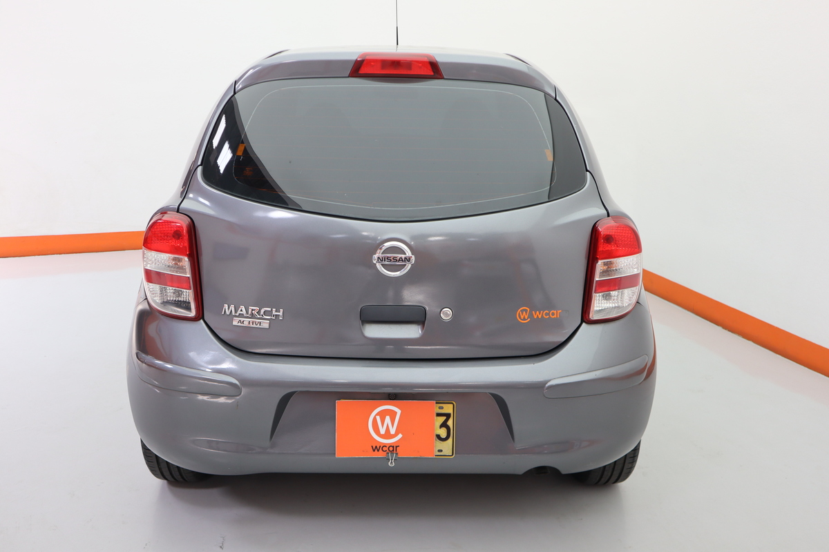 Nissan March Active 1.6 Mt Aa 2ab Abs