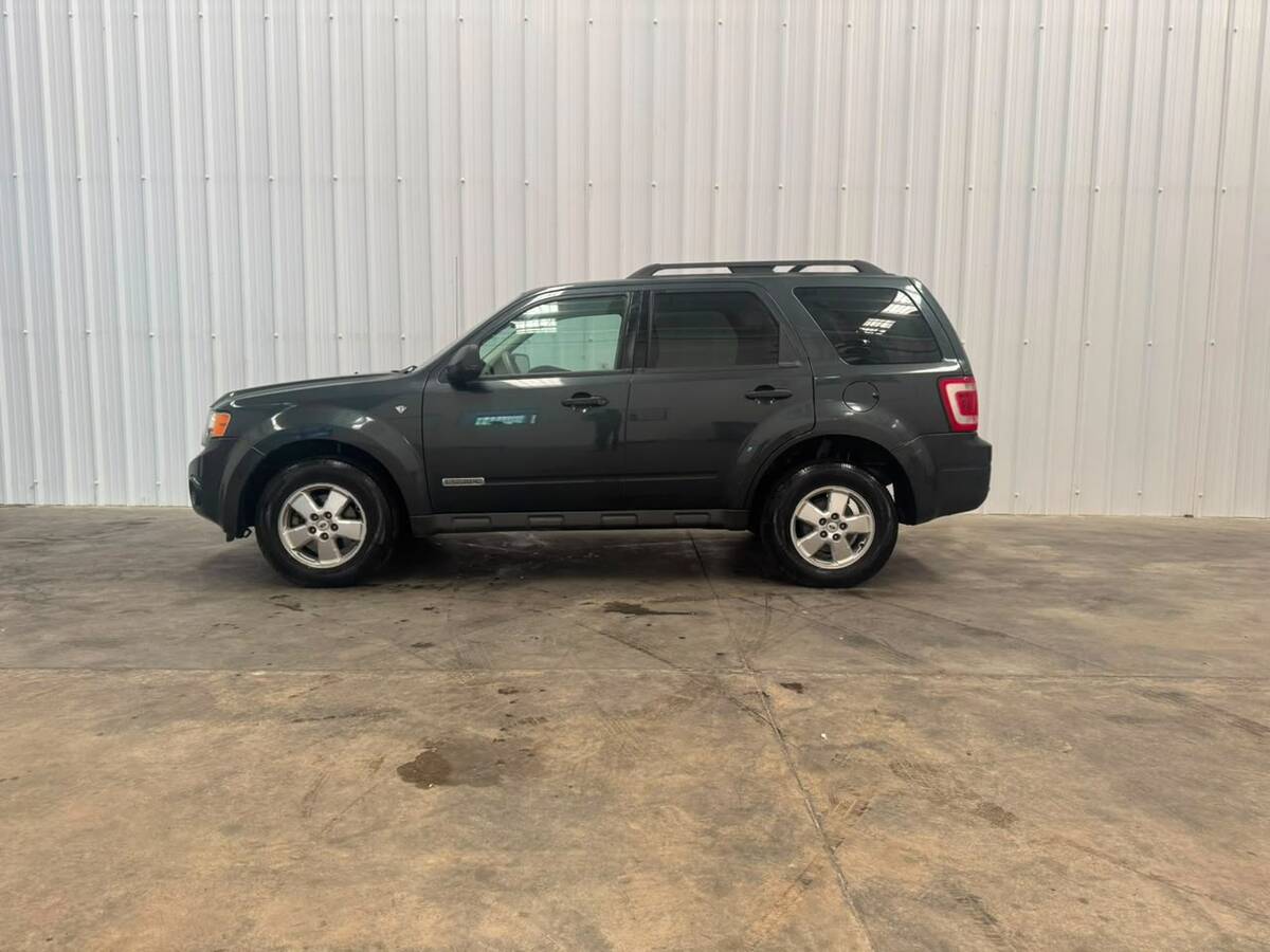 
								Ford Escape Xlt 3.0 At 4×4 full									