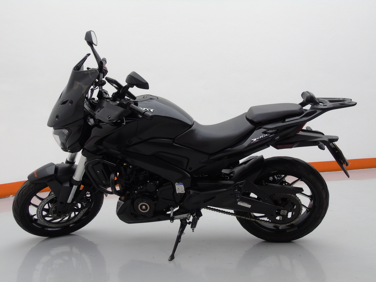 
								Bajaj Dominar D 400 Mt full									