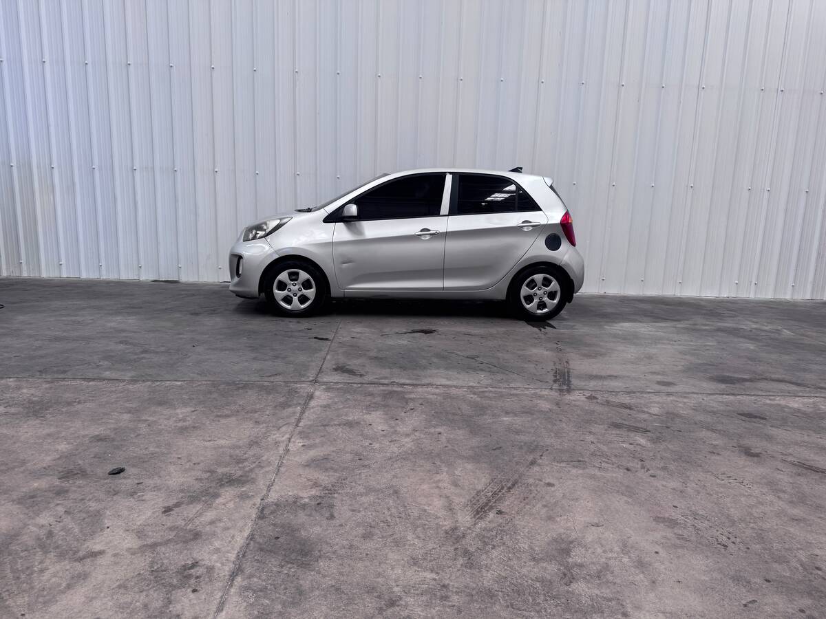 
								Kia Picanto Ion R ION R 1.0 MT AA full									