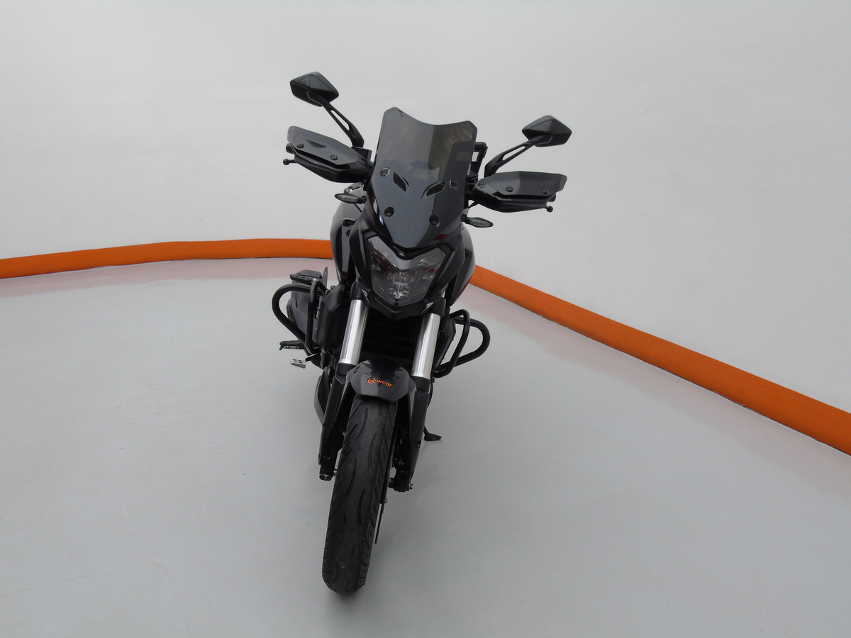 
								Bajaj Dominar D 400 Mt full									