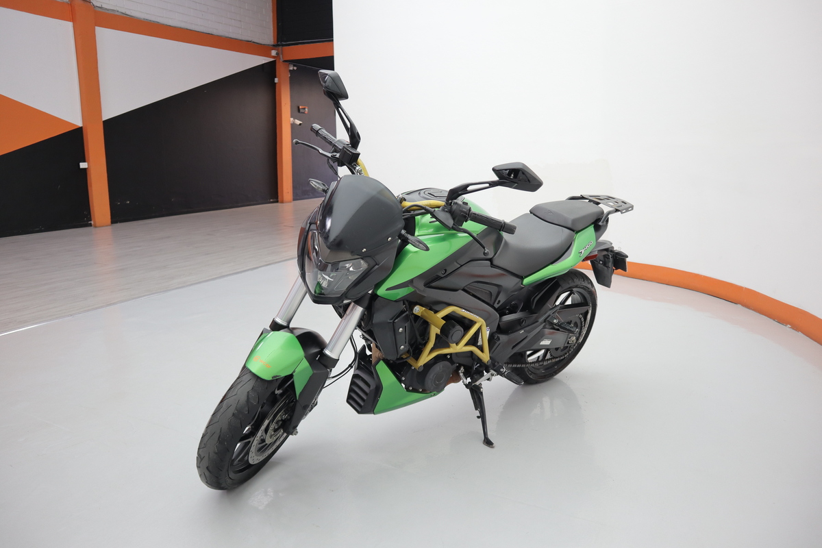 
								Bajaj Dominar 400 Mt 400cc full									