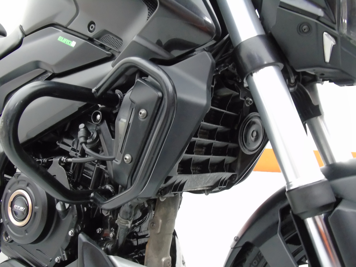 
								Bajaj Dominar D 400 Mt full									