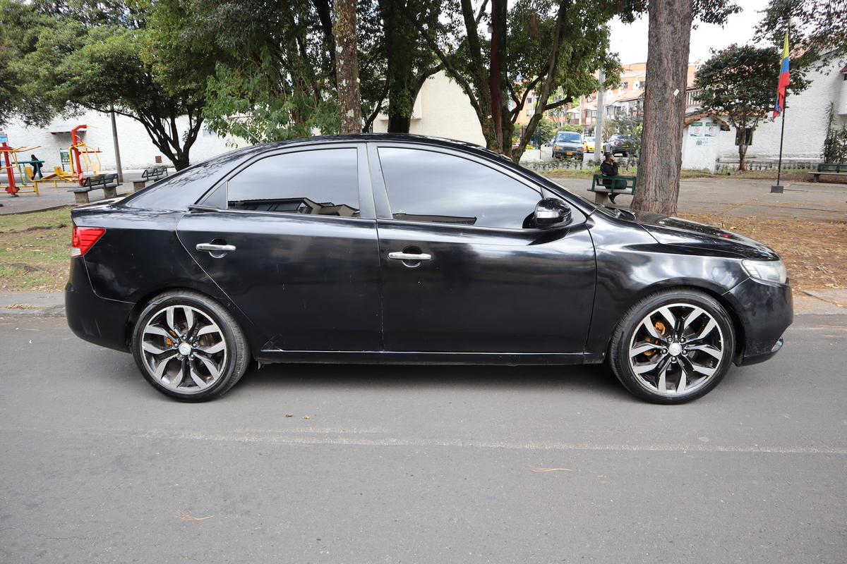 Kia Cerato Forte 1.6 At 2ab Abs