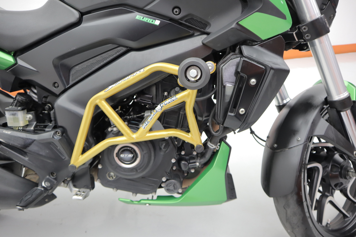 
								Bajaj Dominar 400 Mt 400cc full									