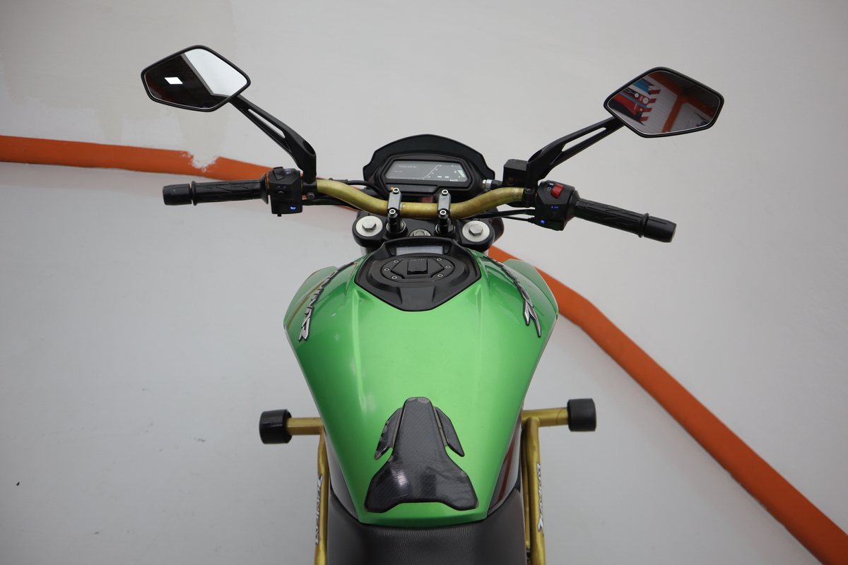 
								Bajaj Dominar 400 Mt 400cc full									