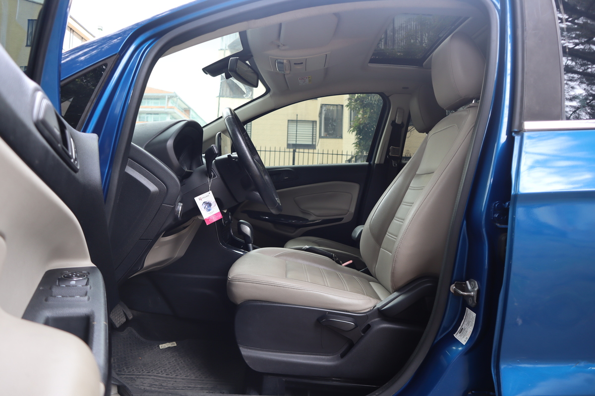 
								Ford Ecosport TITANIUM 2.0 TP 4X2 full									