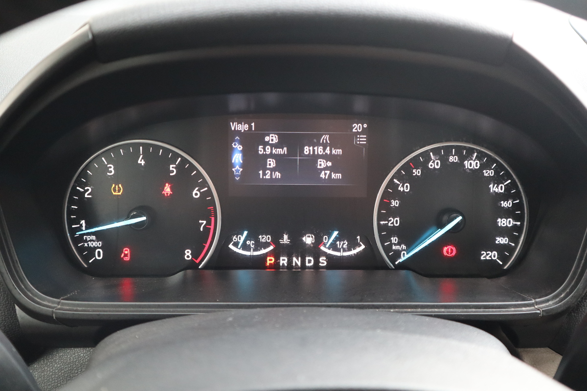 
								Ford Ecosport TITANIUM 2.0 TP 4X2 full									