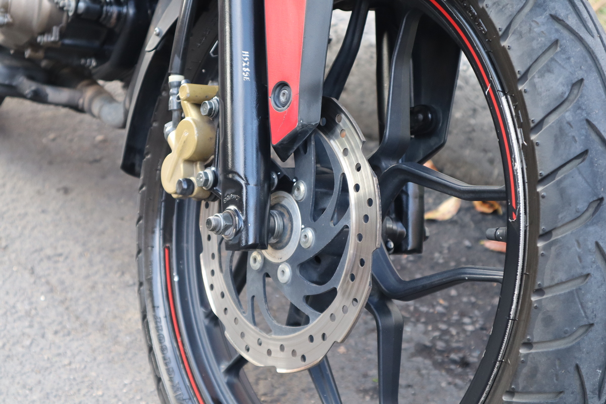 
								Bajaj Pulsar 150 Ns Mt 150cc full									