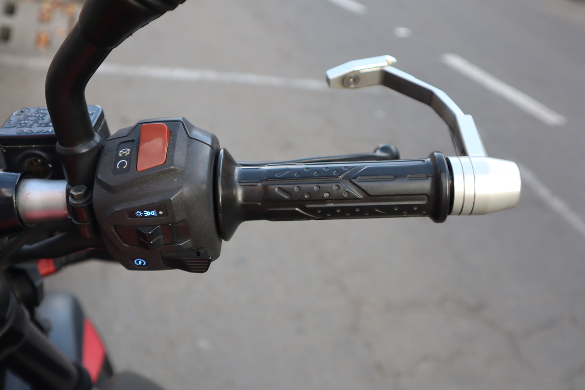 
								Bajaj Pulsar 150 Ns Mt 150cc full									