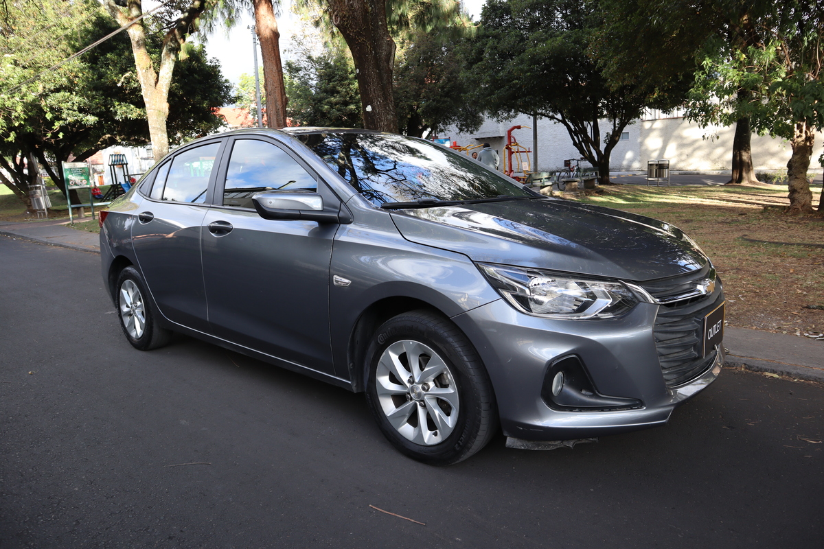 CHEVROLET ONIX LTZ 1.0 TP T 4P 6AB ABS