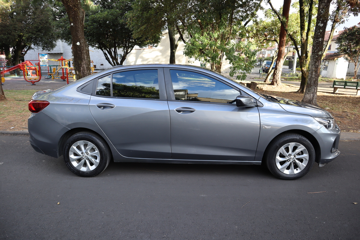 CHEVROLET ONIX LTZ 1.0 TP T 4P 6AB ABS
