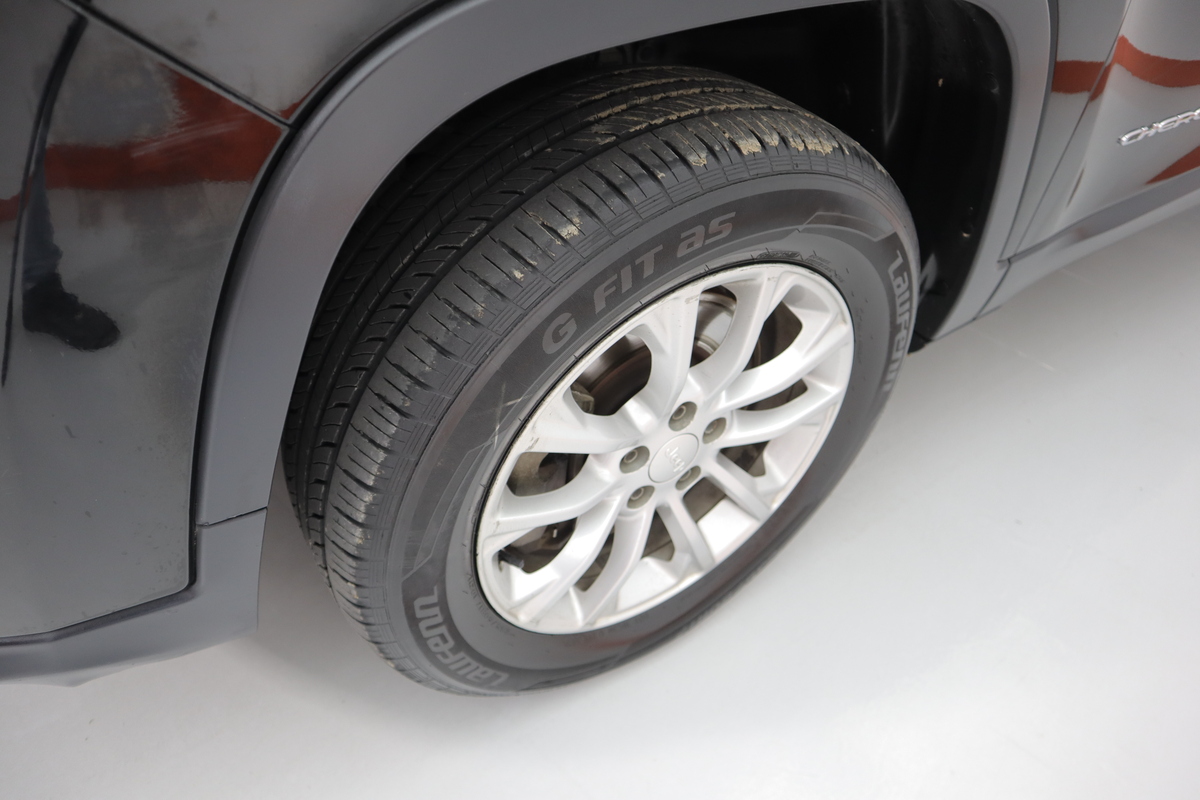 
								Jeep Cherokee Longitude 3.2 Tp Ct Tc 4×4 full									