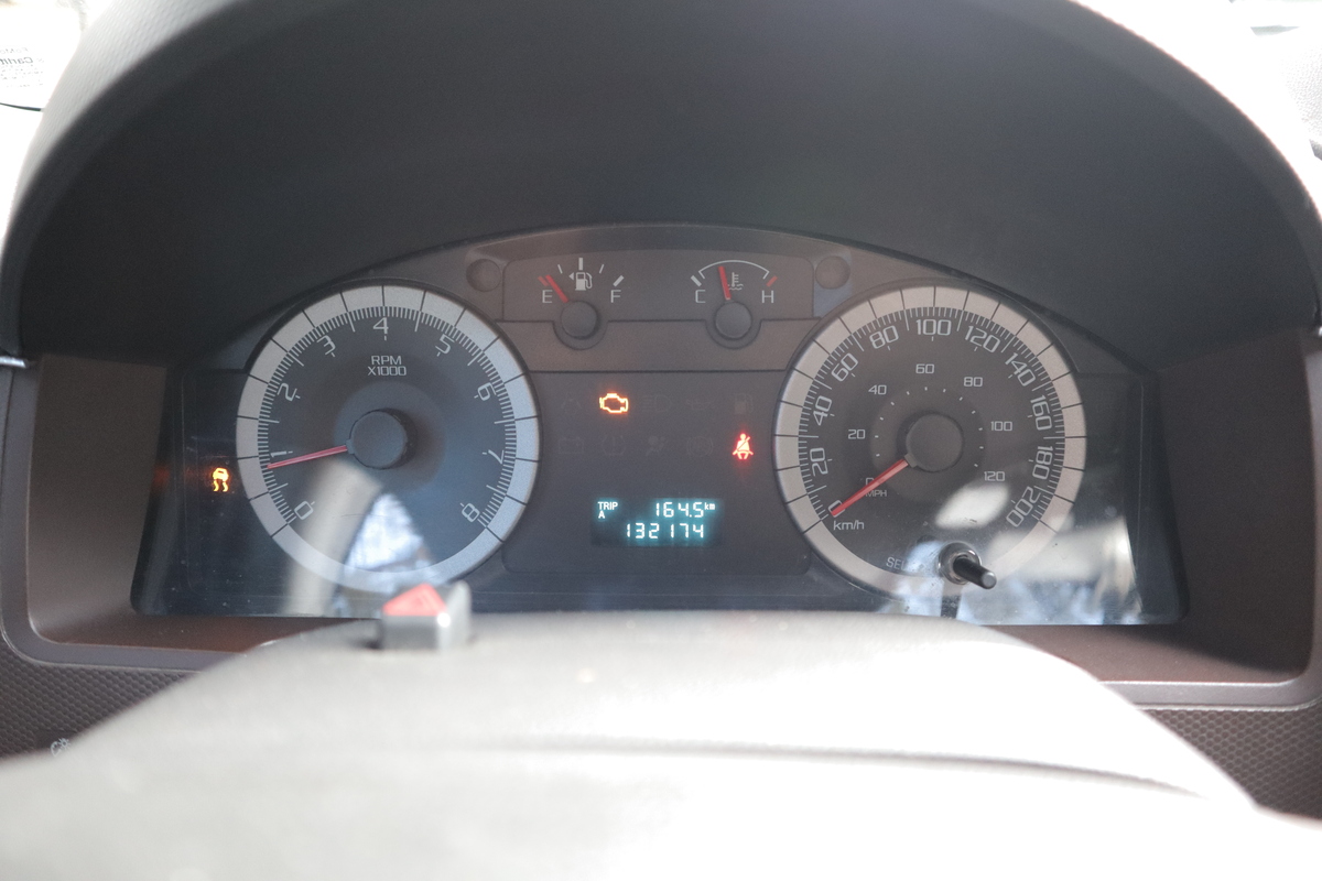 
								Ford Escape XLT 3.0 AT 4X4 full									
