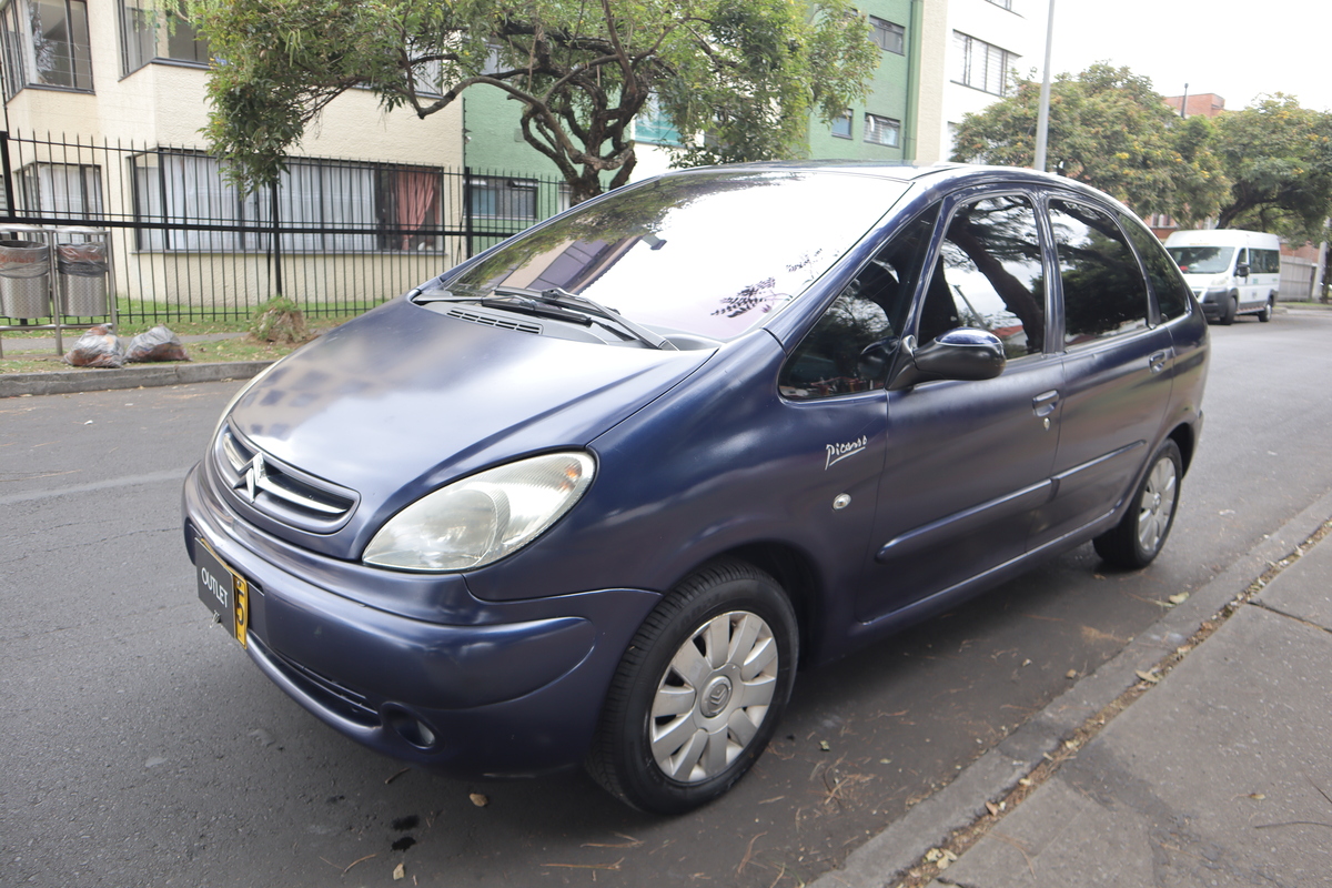 
								Citroën Xsara Picasso EXCLUSSIVE 2.0 AT full									