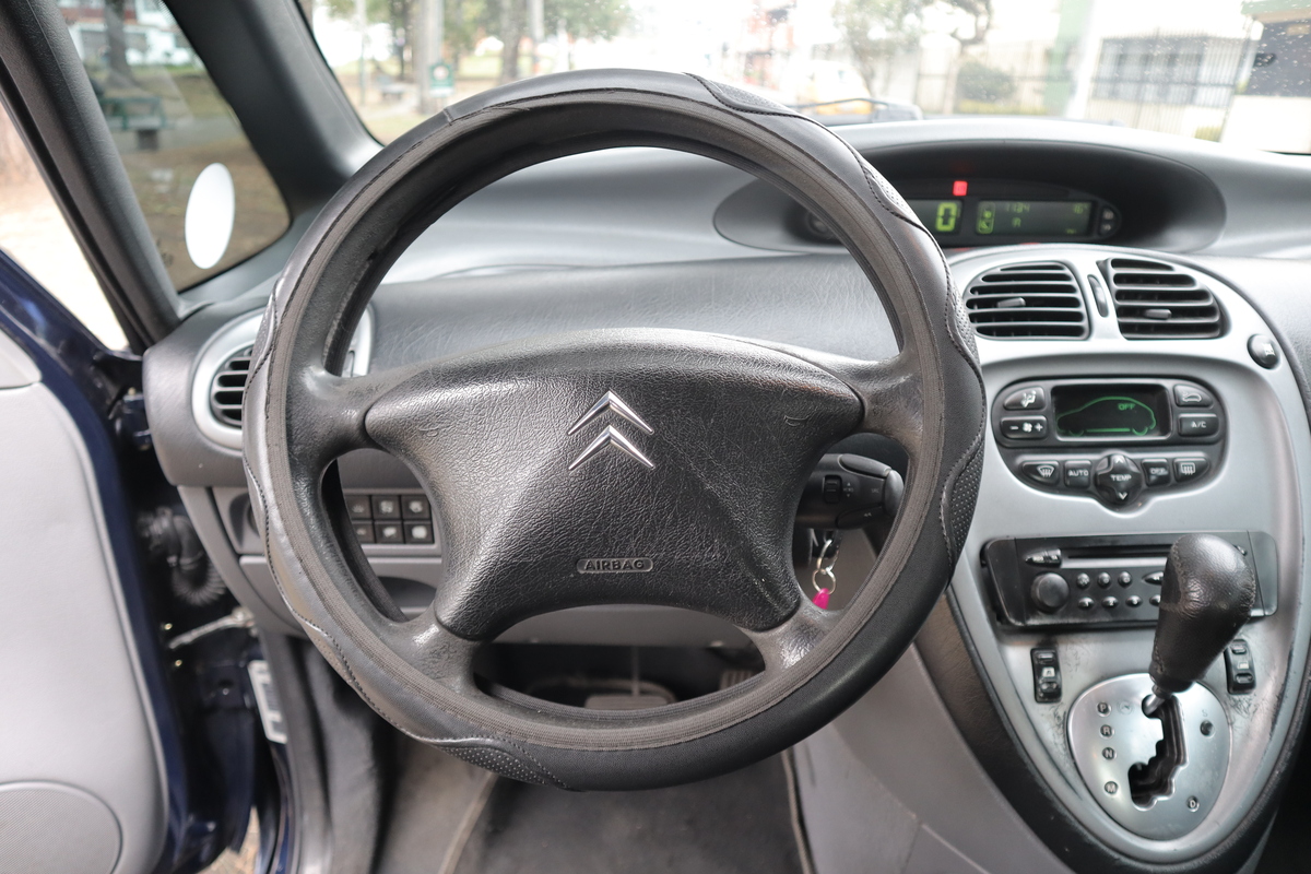 
								Citroën Xsara Picasso EXCLUSSIVE 2.0 AT full									