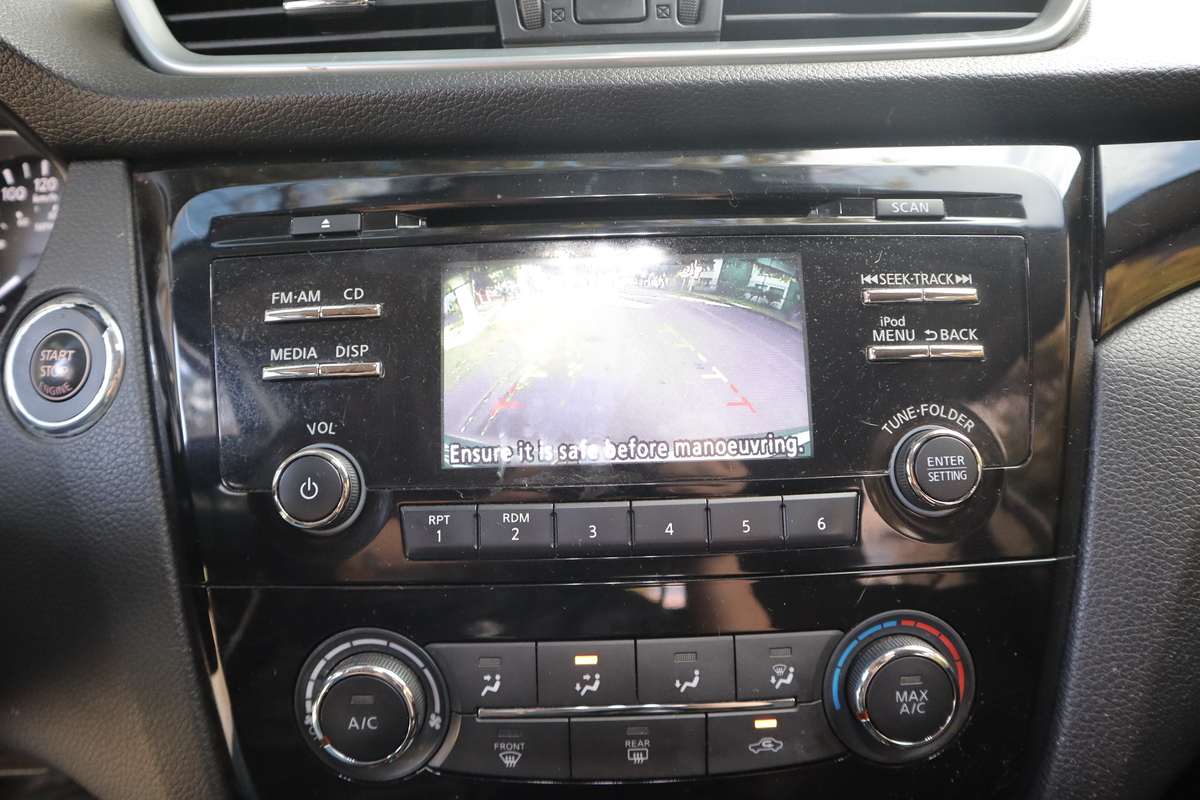 
								Nissan Qashqa Advance 2.0 Tp 2ab Abs 4×2 full									