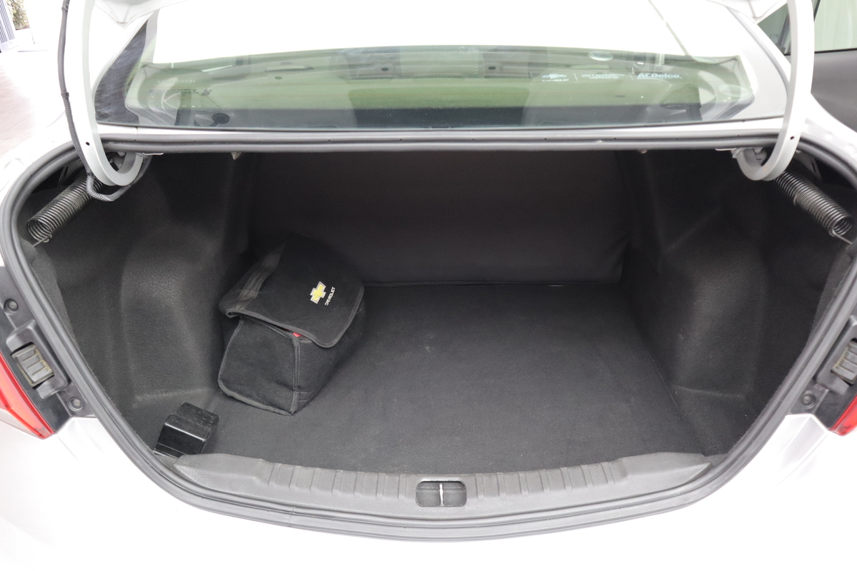 
								Chevrolet Onix Lt 1.4 Mt 2ab Abs 4p full									