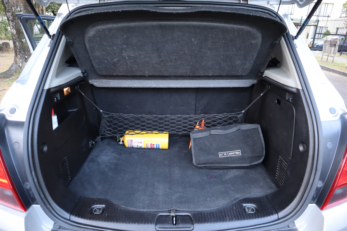 
								Chevrolet Tracker Ls 1.8 Tp 4×2 full									