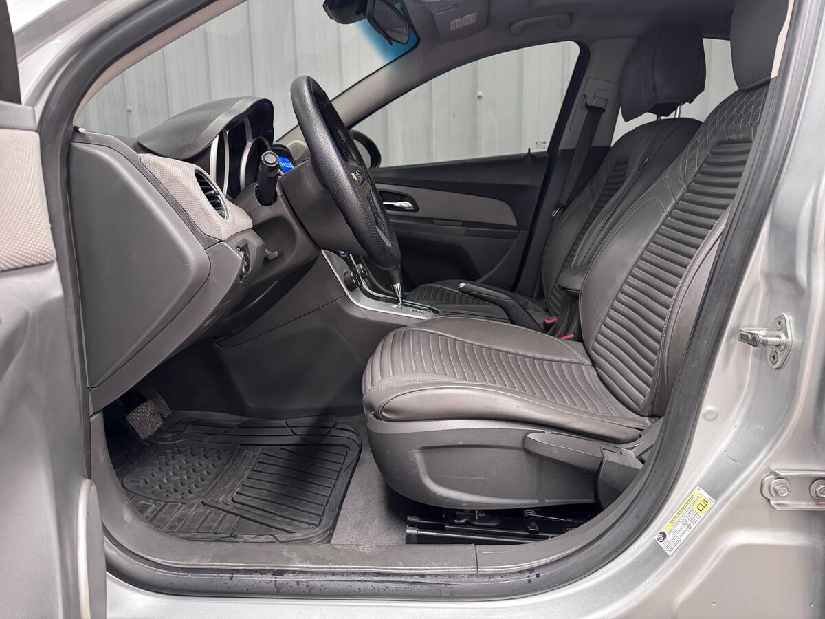 
								Chevrolet Cruze LT 1.8 AT CT TC 4P full									